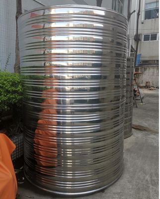 0.1MPa Tanque de água isolado de aço inoxidável vertical para temperatura de 80 graus